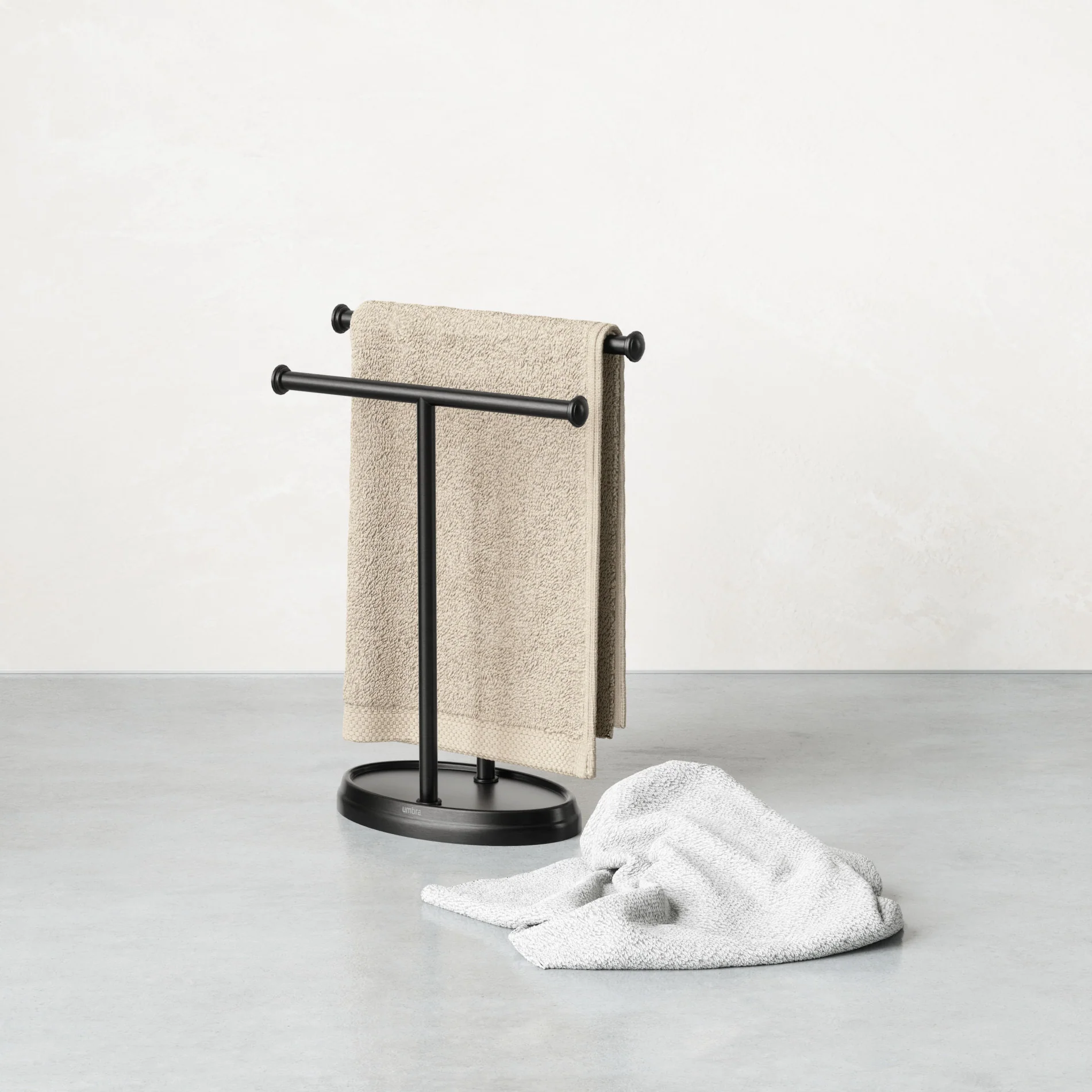 UMBRA Palm Tree Towel Rack - Image 4