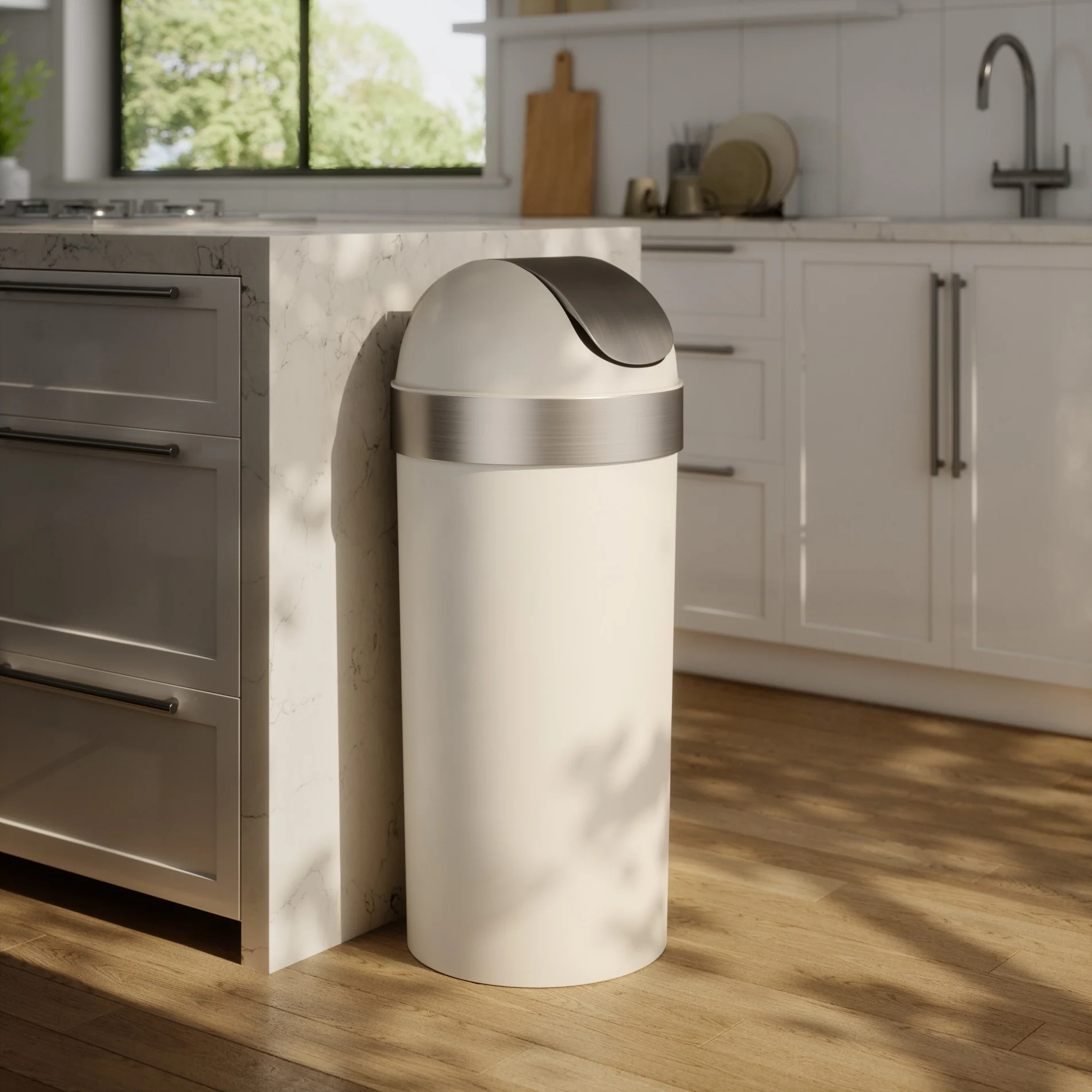 UMBRA Venti Trash Can - Image 10