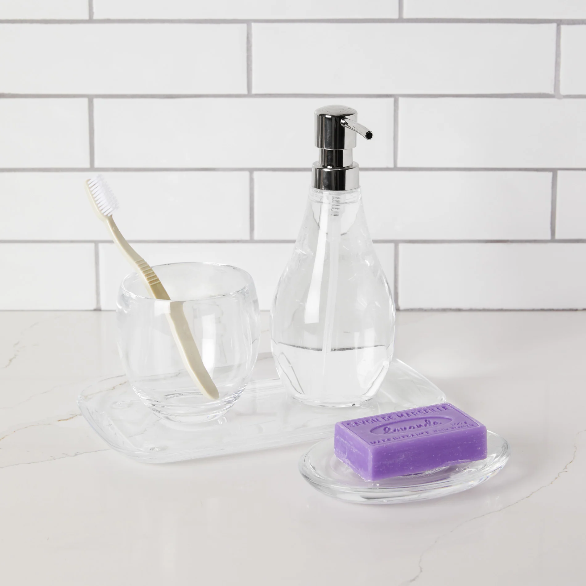 UMBRA Droplet Soap Pump - Image 4